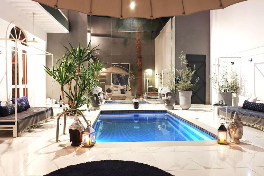 Avec Piscine - Wifi- Petit Dejeuner Hébergement de vacances *