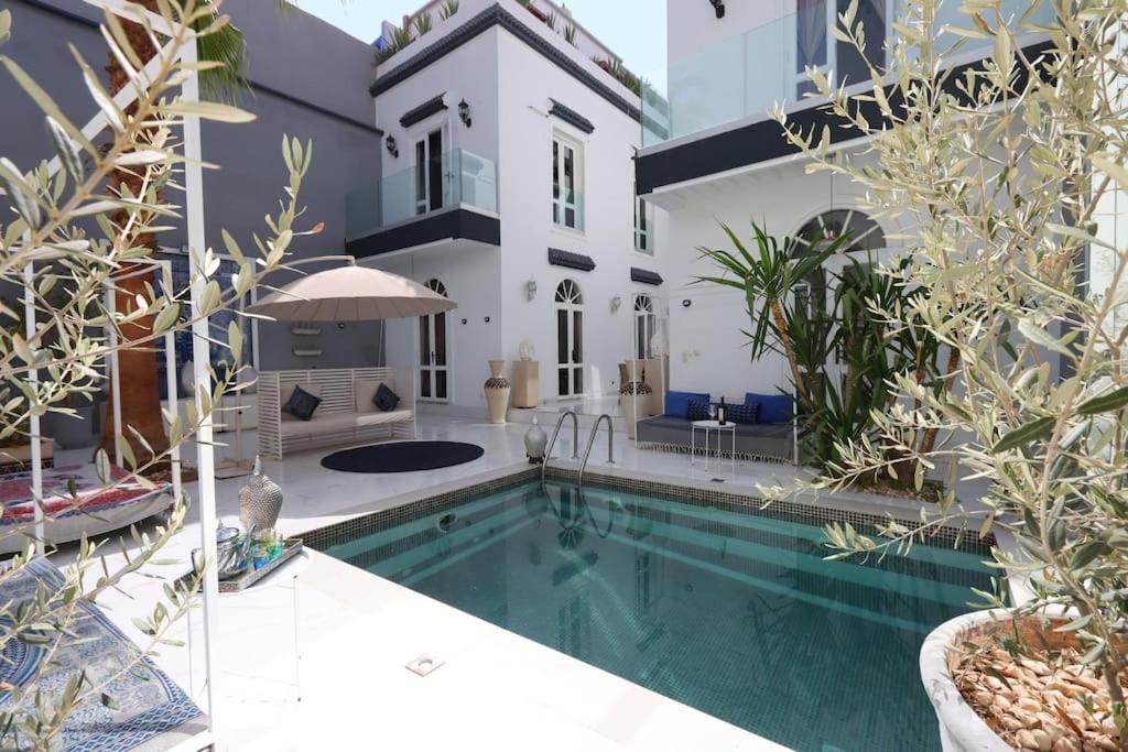 Vakantiehuis Avec Piscine - Wifi- Petit Dejeuner *